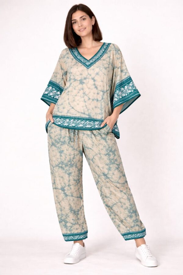 Tie Dye Cotton V-Neck Kaftan Lounge Set for Women - Image 2
